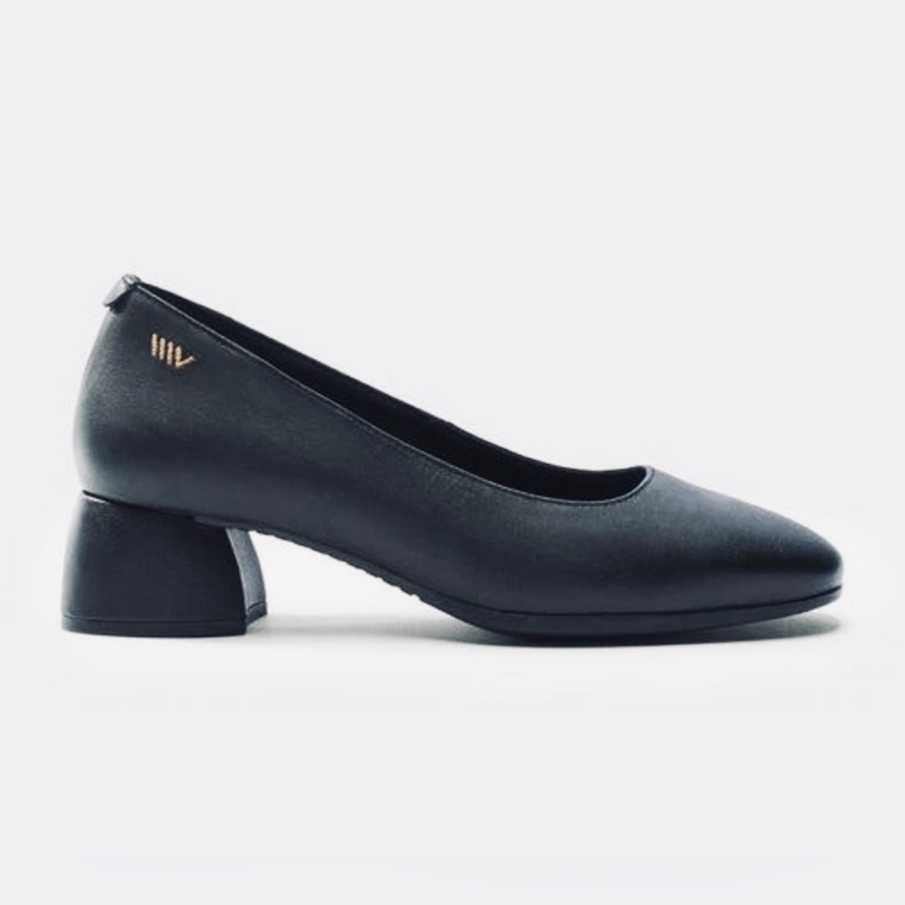 NEW Viscata Milan Leather Wedge Heels - Black - Women's Size 6.5 (37EU)